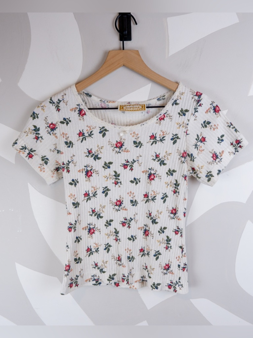 Vintage 90's Bonjour Pointelle Floral Baby Tee | S